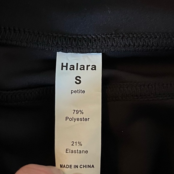 HALARA High Rise Pocket Flare Yoga Leggings - Picture 6 of 10